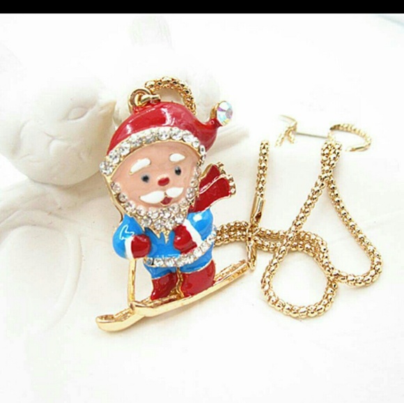 SUPER CUTE CRYSTAL SANTA NECKLACE - Picture 2 of 3
