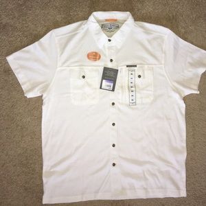 Short sleeve button down