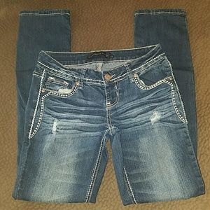 Twentyoneblack by Rue21 jeans size 1/2 Reg