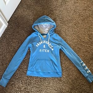 Women's Abercrombie & Fitch Hoodie (Size Medium)