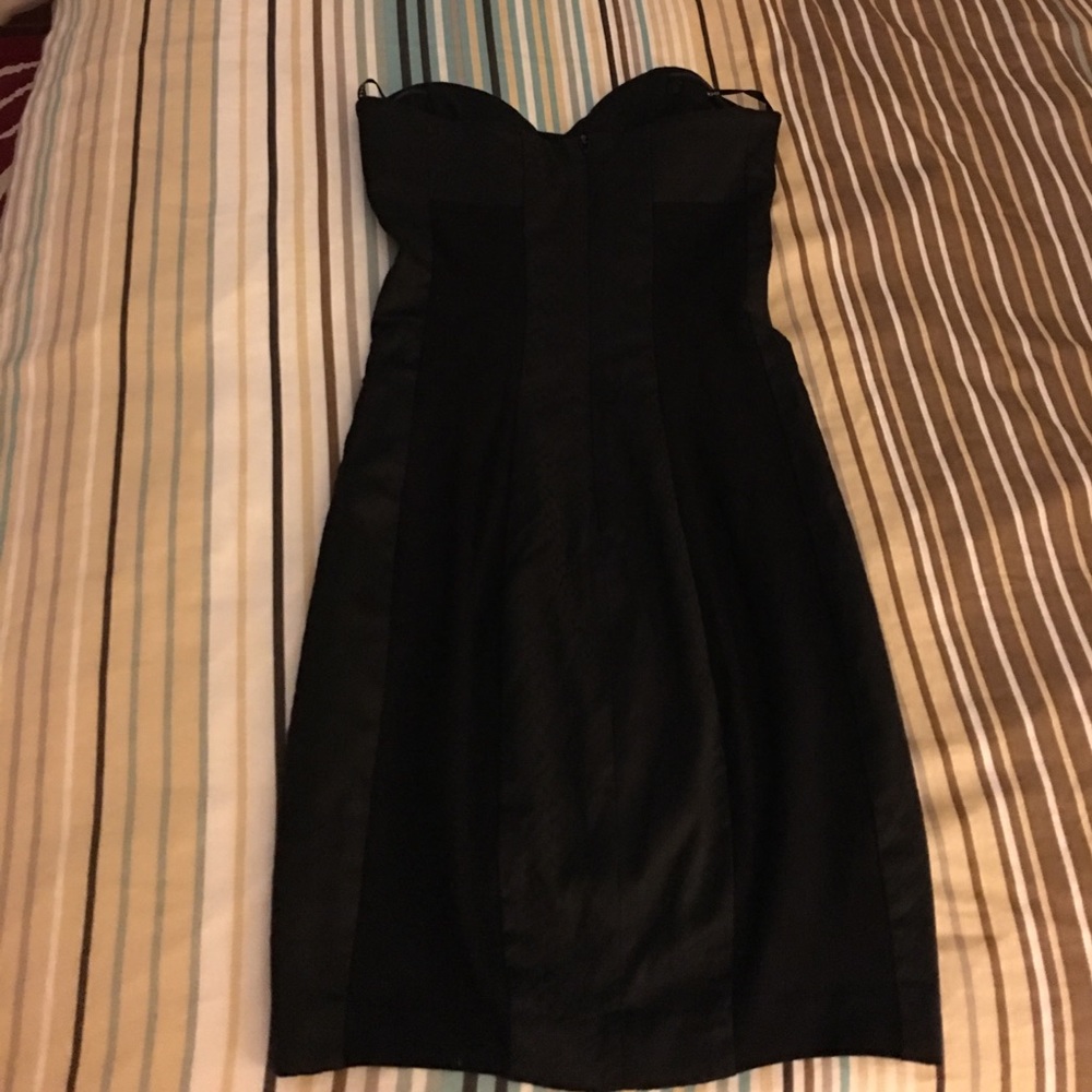 Free - Picture 3 of 4