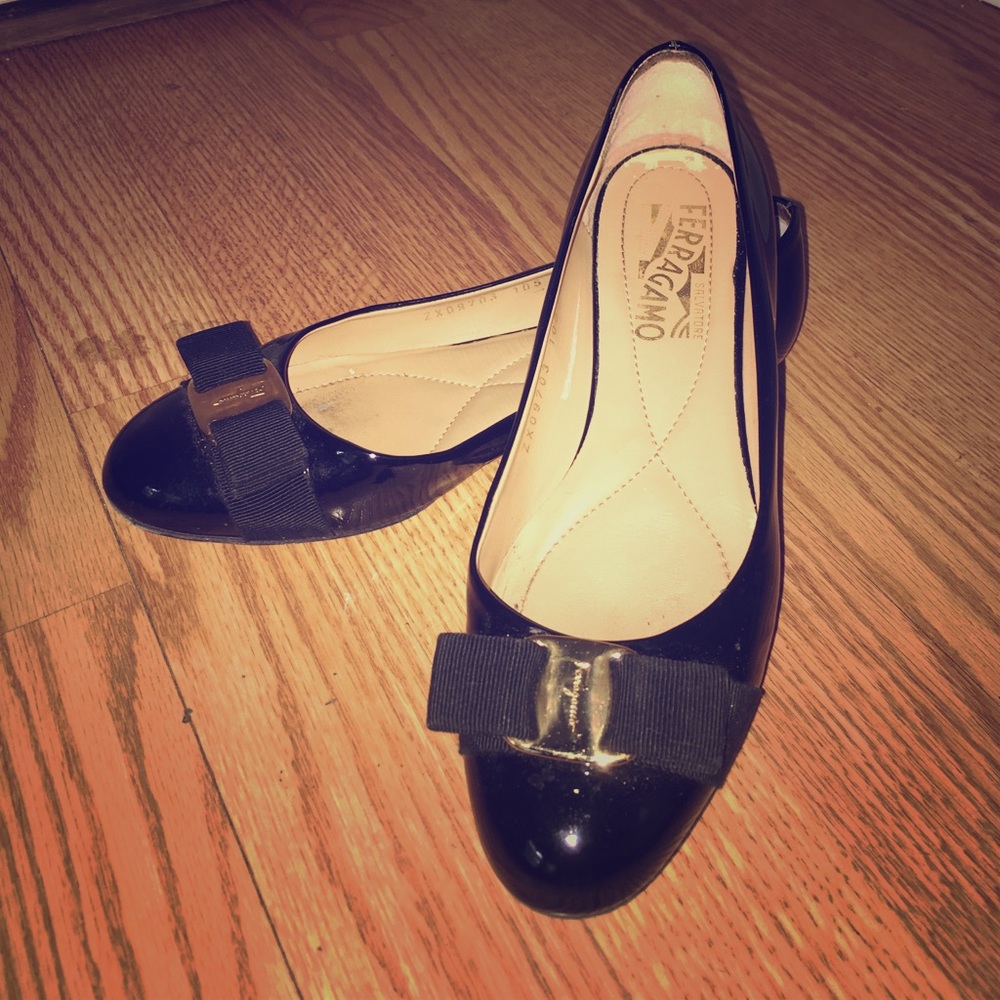 Authentic Ferragamo ballet flats