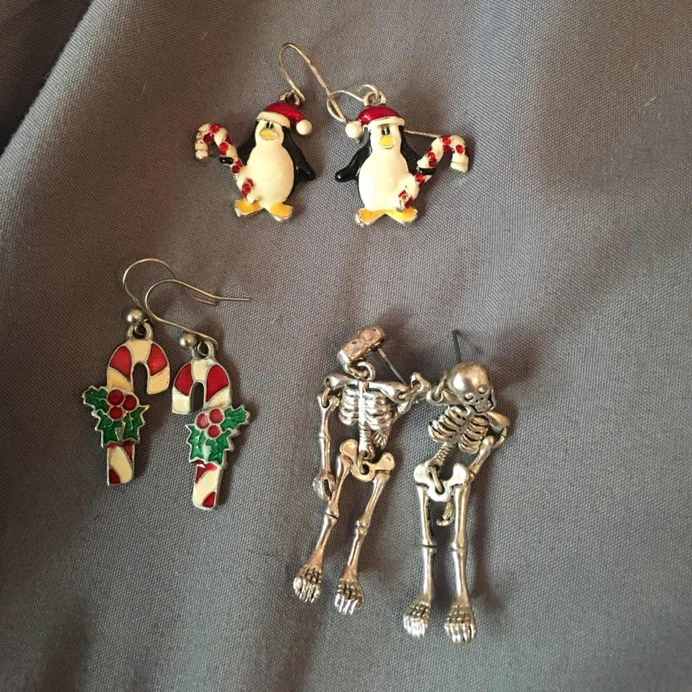 Earrings!! Stud and Dangle (3 pictures)