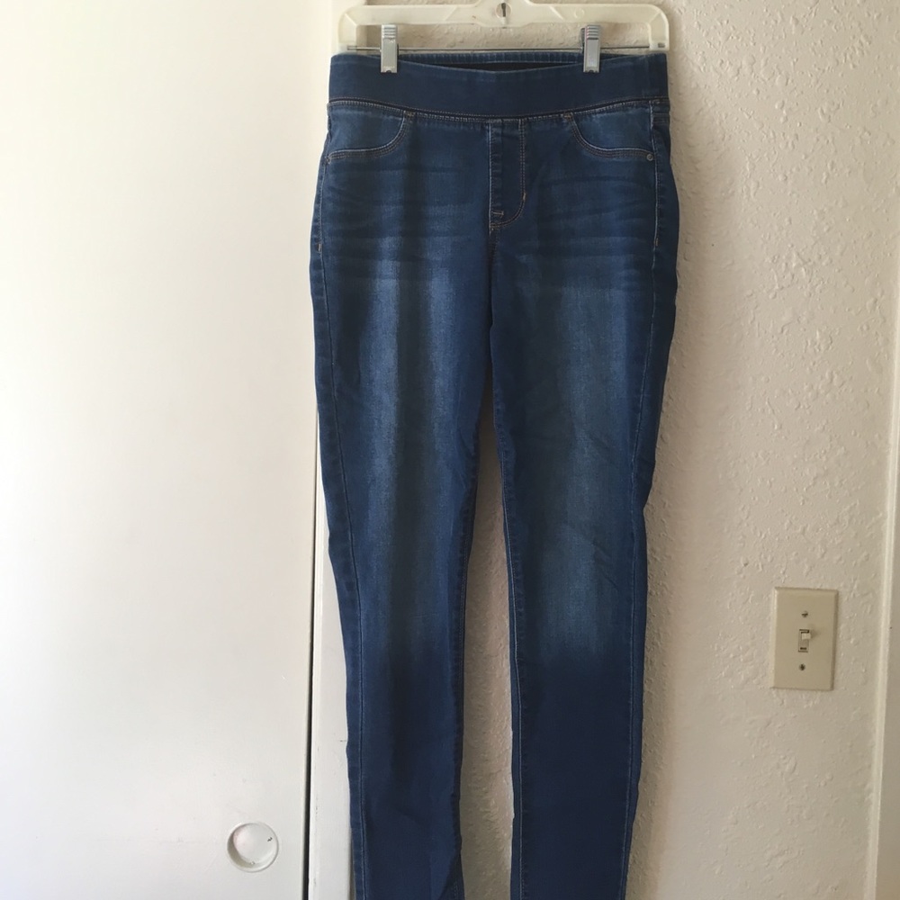 Blue jeans with waistband