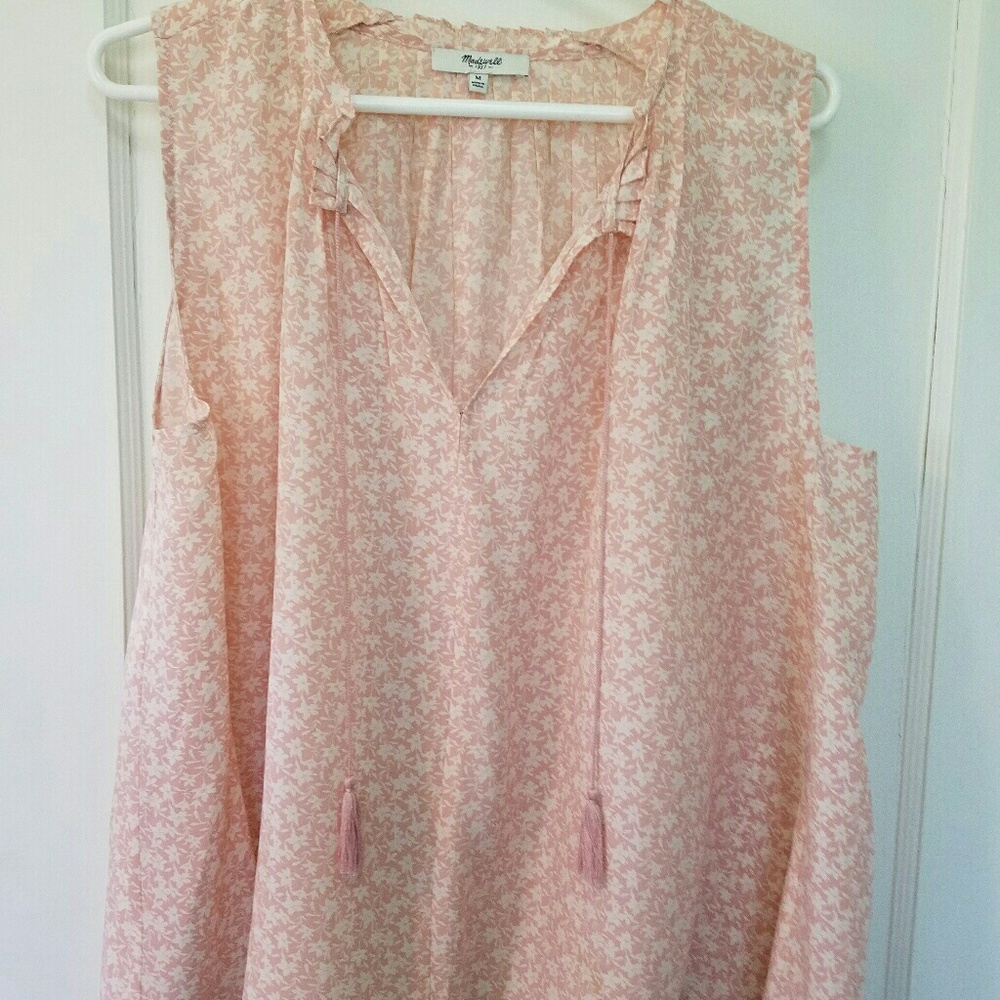 Madewell M sheer (ish) coral tassel summer top