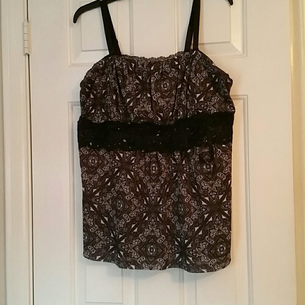 Torrid black and white tank top