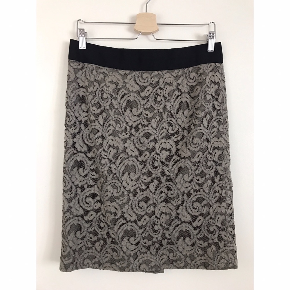 Banana Republic Monogram lace pencil skirt