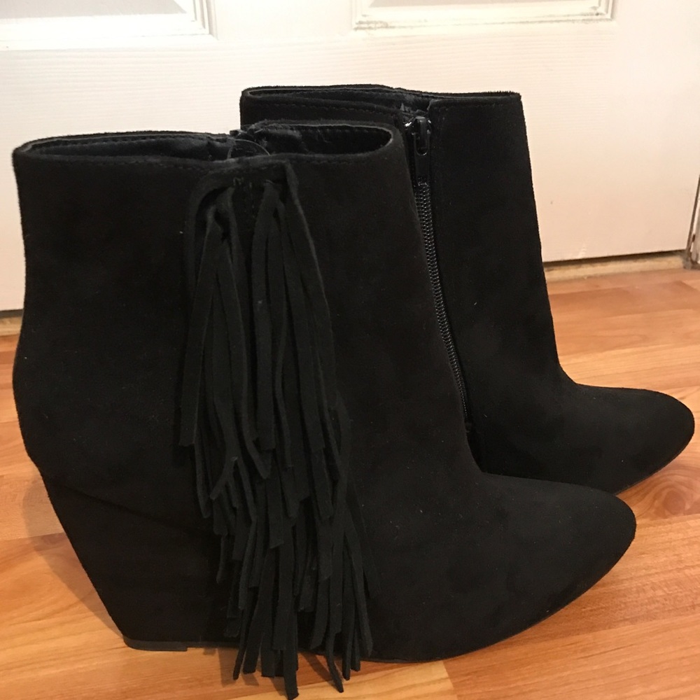 Madden Girl Pave Black Suede Fringe Wedge Booties