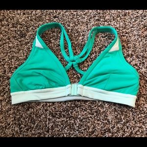 Lululemon green Sports bra