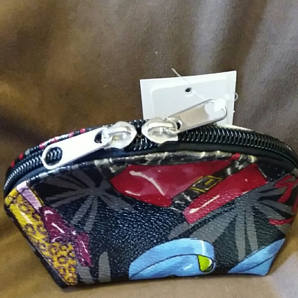 Shoe design coin purse. - Picture 5 of 6