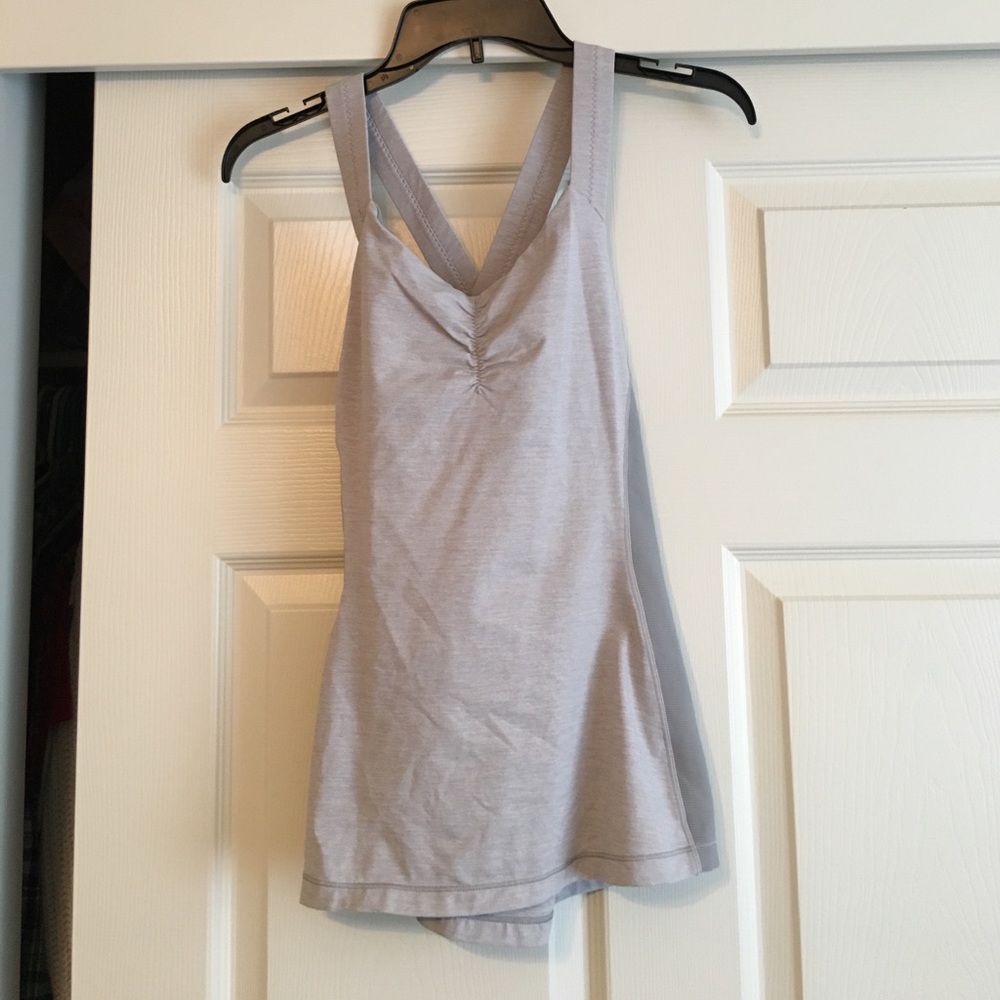 Lululemon tank