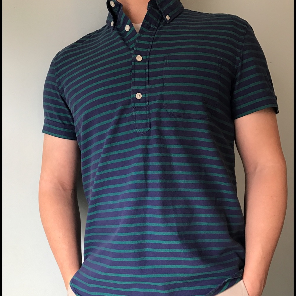 Gap Modern Oxford short sleeved shirt