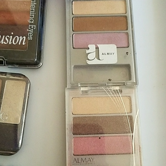 Eye shadow bundle - Picture 3 of 4