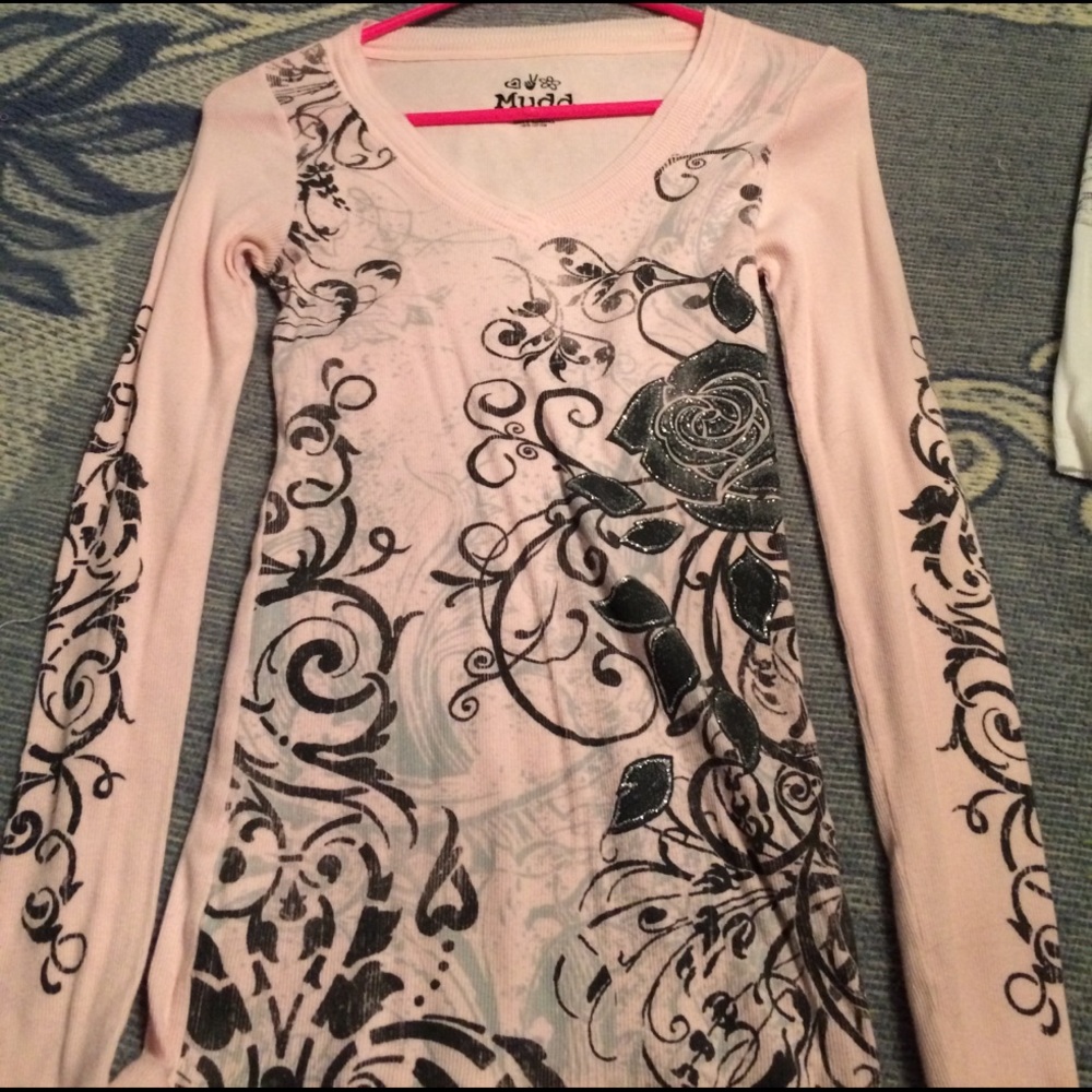 V neck long sleev top