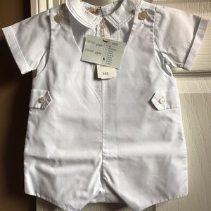 Feldman Brothers hand embroidered baby outfit