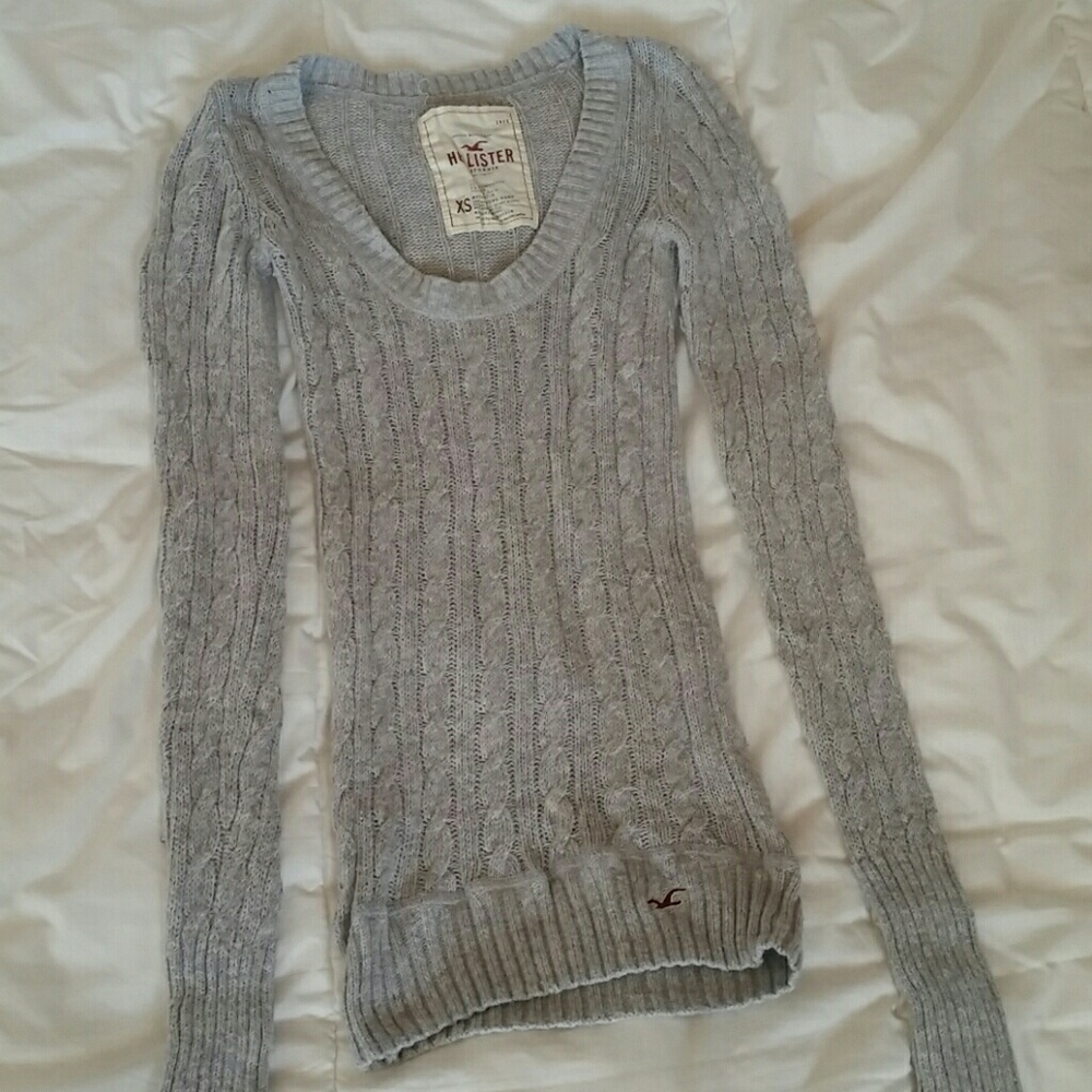 Hollister knit sweater