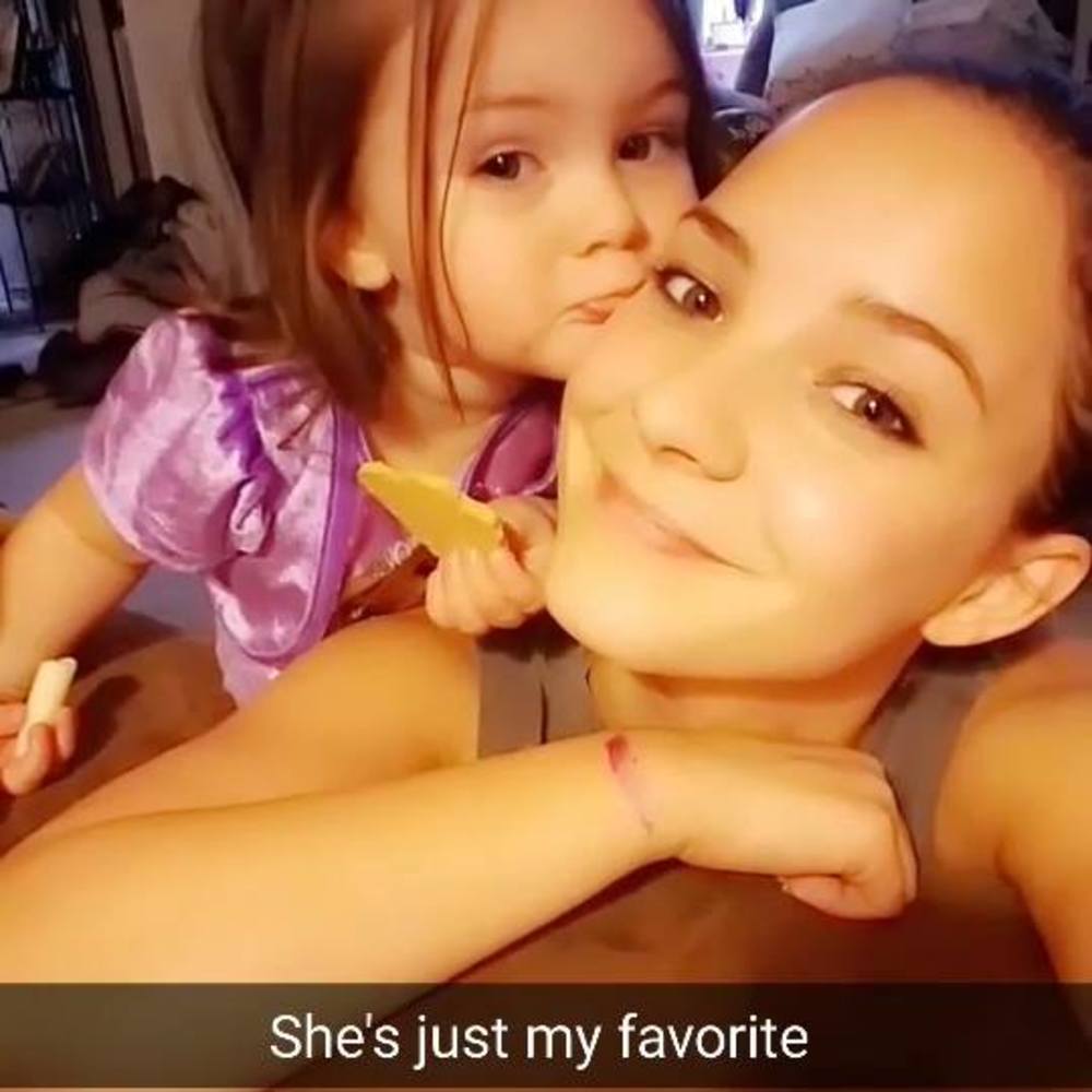 Meet your Posher, Malissa