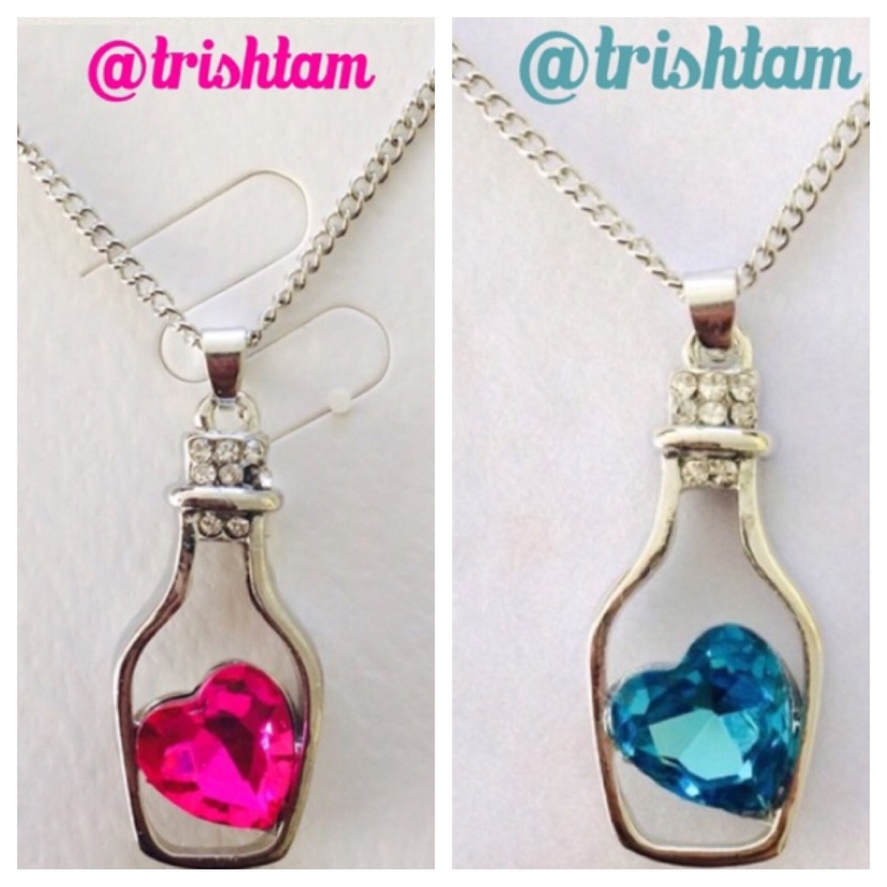 🔴🆕Heart in a bottle cute silver necklace