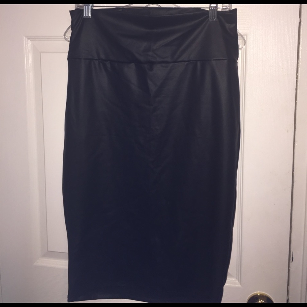 Black leather skirt