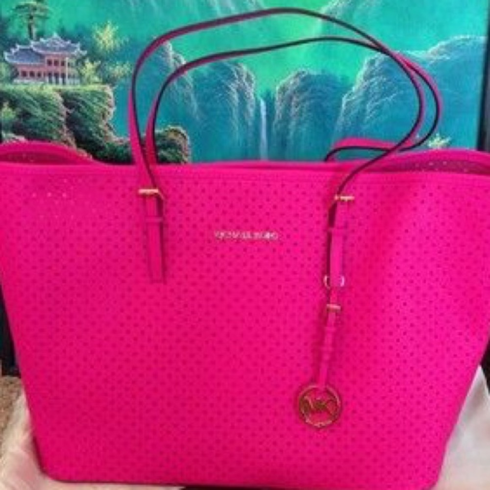 PRELOVED Michael Kors Large Bag ⚔️PRICE FIRM⚔️ - Picture 2 of 5