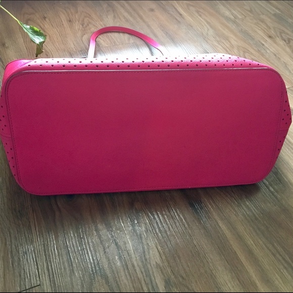 PRELOVED Michael Kors Large Bag ⚔️PRICE FIRM⚔️ - Picture 4 of 5