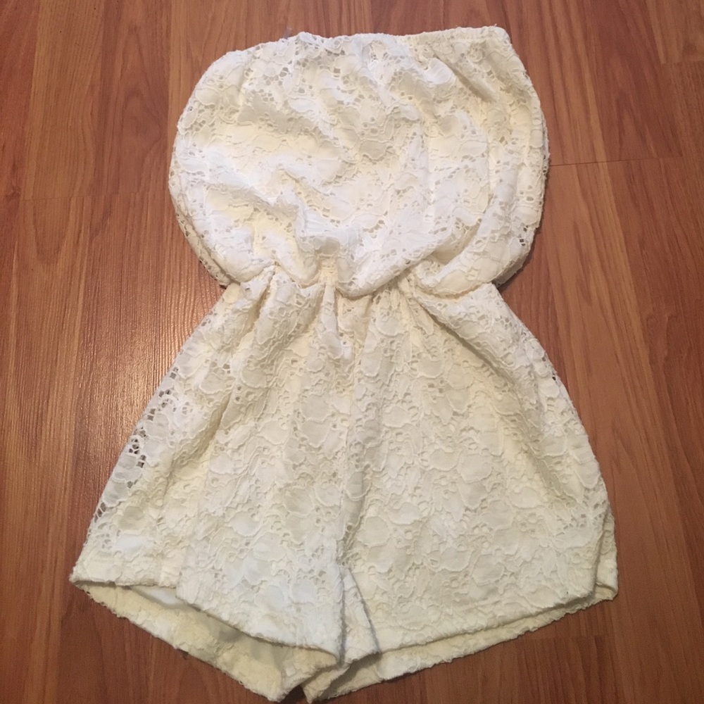 Charlotte Russe White Floral Romper