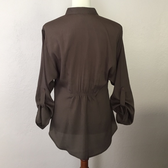 Beautiful blouse with stand up collar - Picture 4 of 4