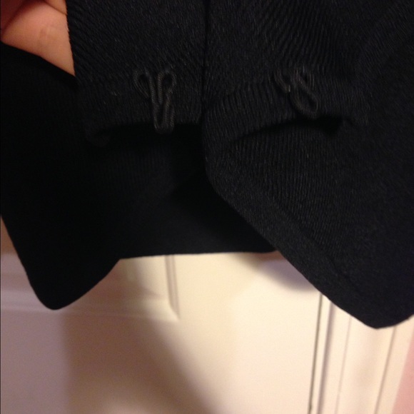 Black cropped cardigan - Picture 2 of 4