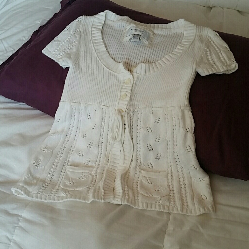 American Eagle Outfitters sweater