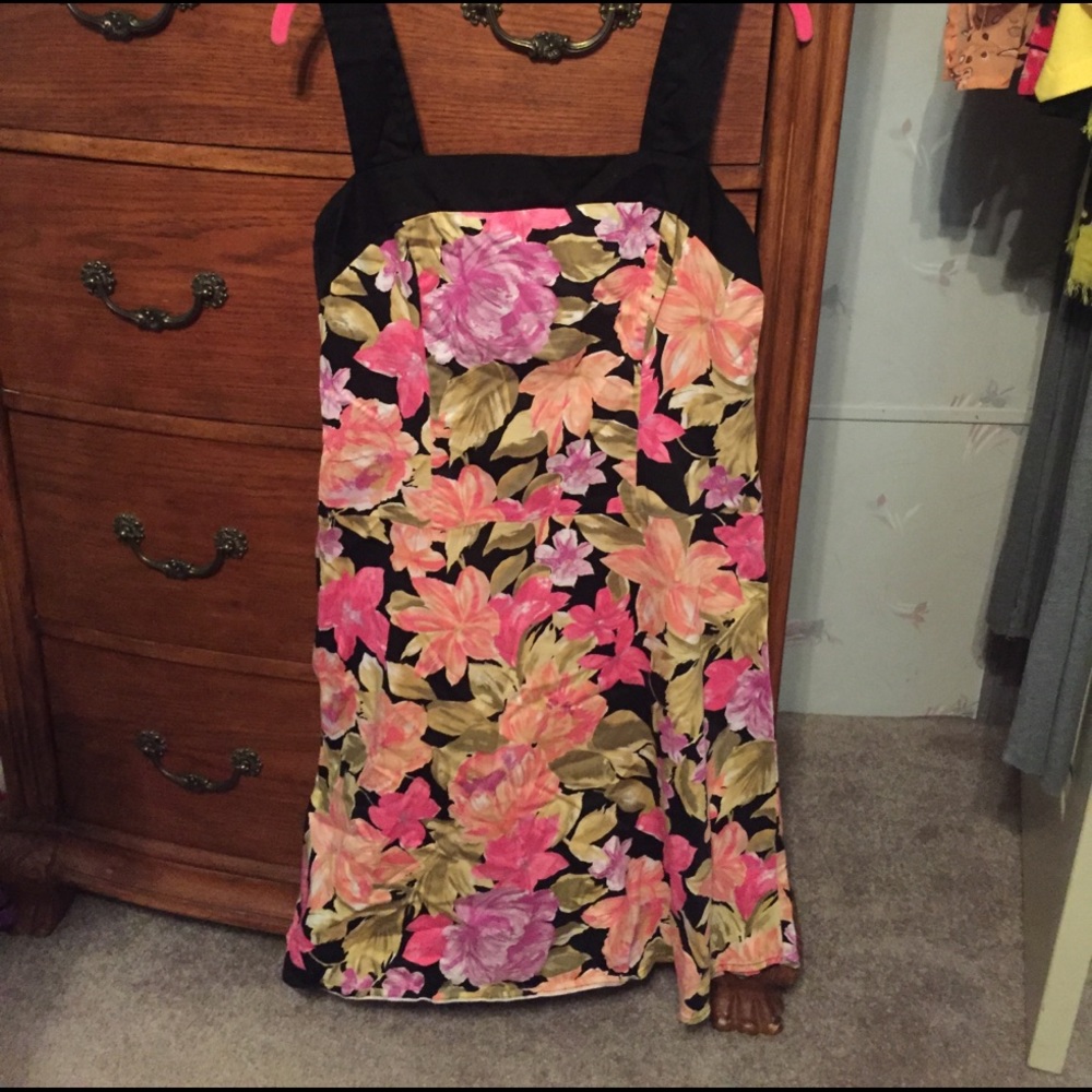 Floral dress