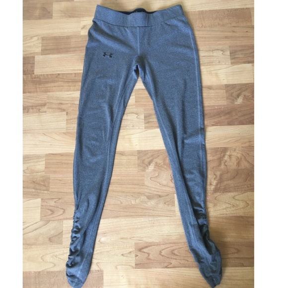 Under Armour Heat Gear Legging - Picture 2 of 3