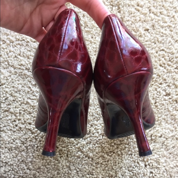 Alfani red Step n' Flex "Gracie" pumps Sz 7 - Picture 4 of 4