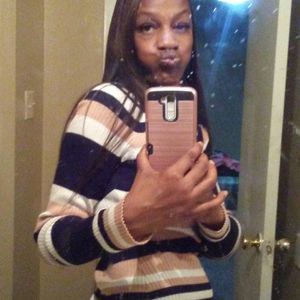 Meet your Posher, Helen