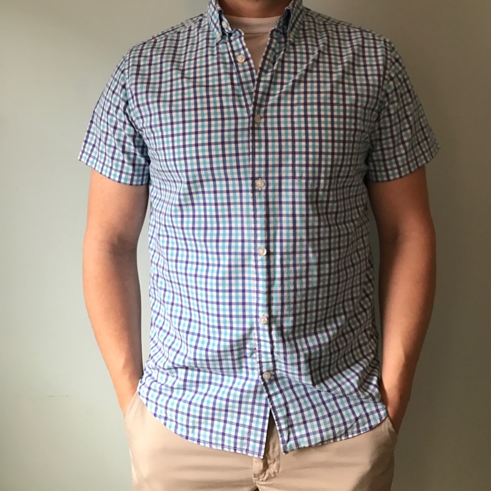 GAP summer blue button down