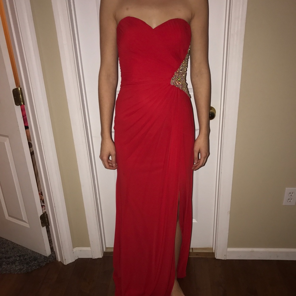La Femme prom gown