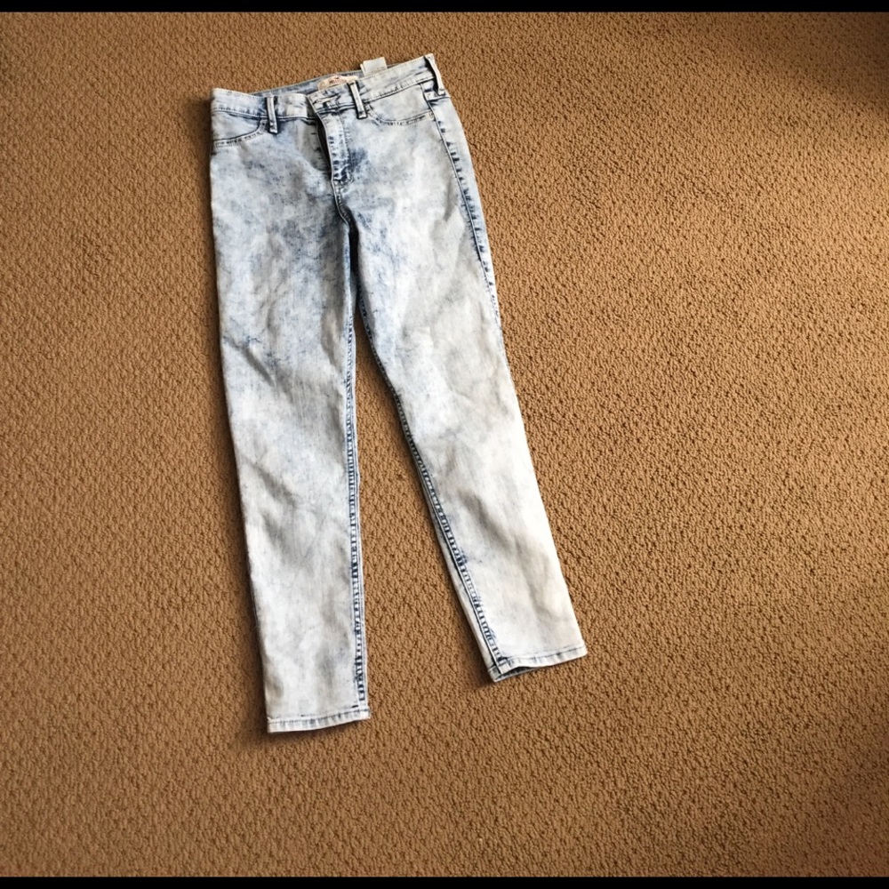 Acid wash jeans