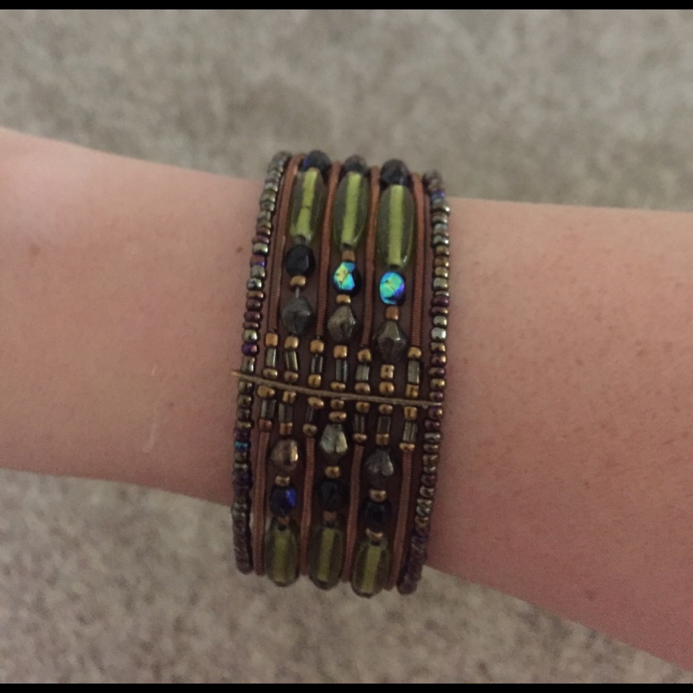 Gorgeous green beaded bracelet