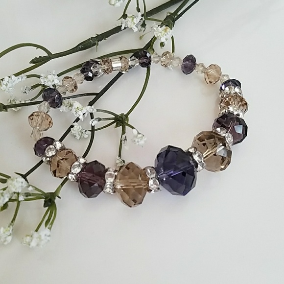 Jewelry - Stretch Bracelet NWOT