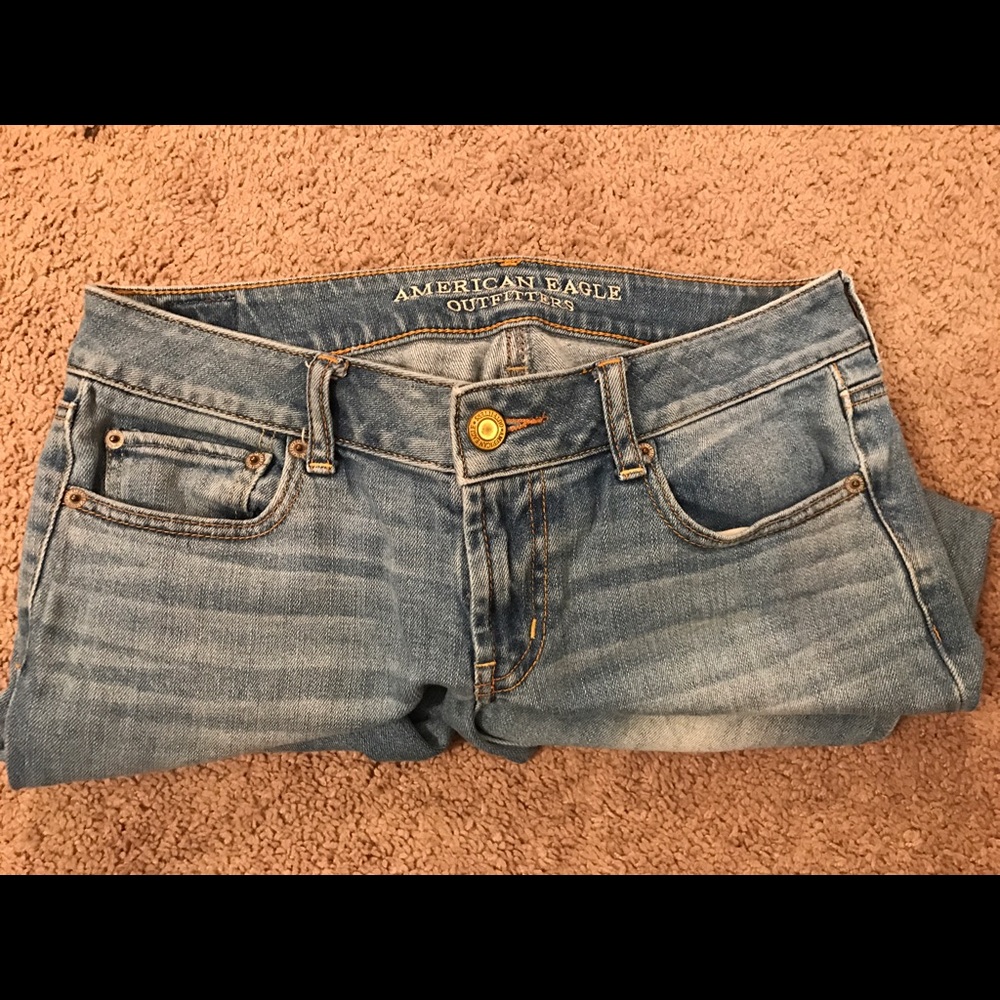 American Eagle Favorite Boyfriend Jeans 👖