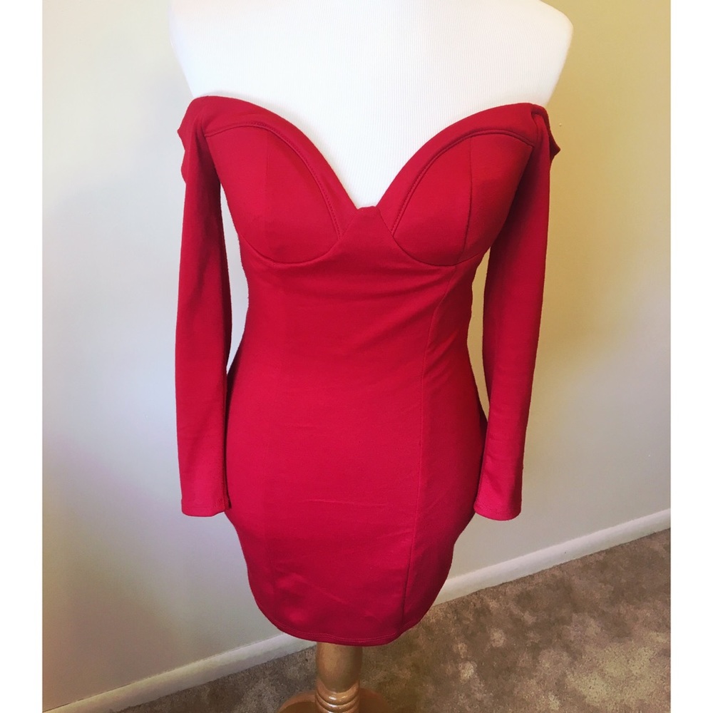 ♥️ Nasty Gal Red Sleeveless Dress