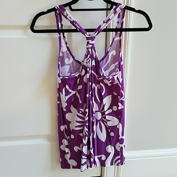 Top - Picture 2 of 3