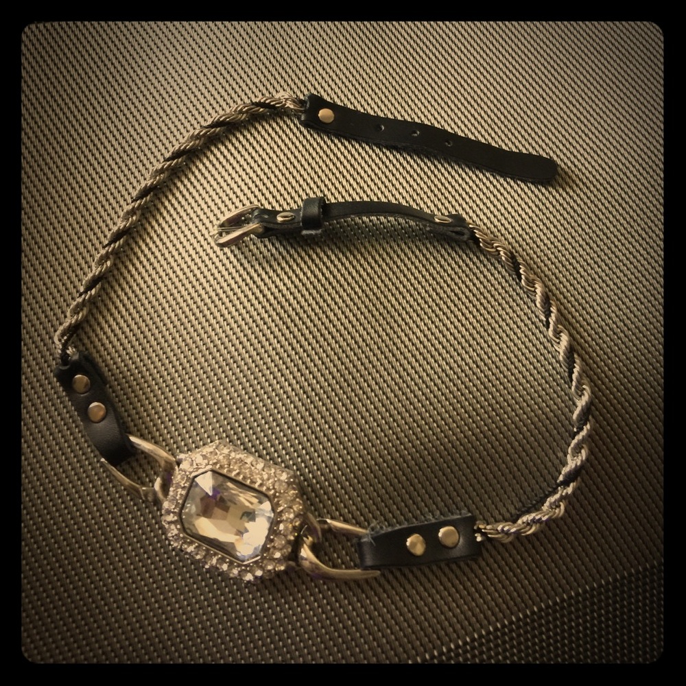 Leather chunky necklace ❤️