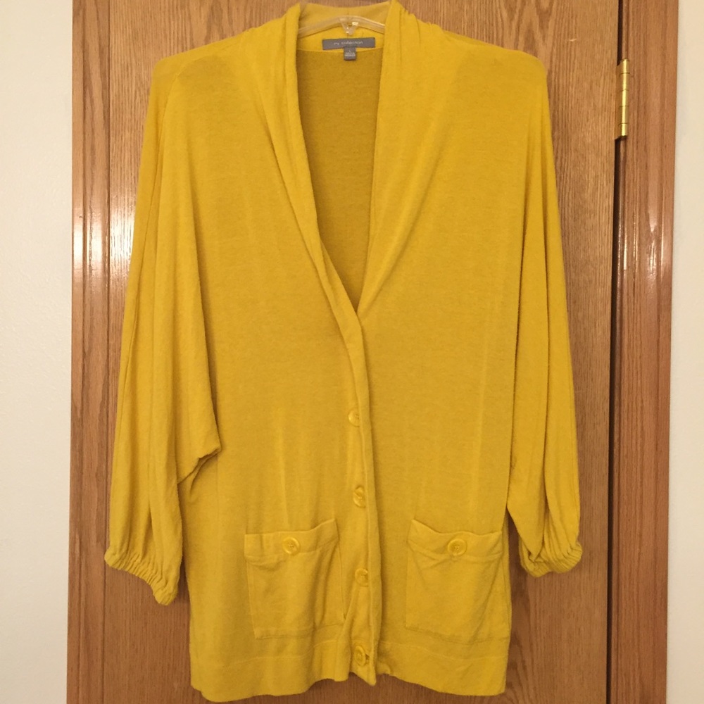 Mustard flowy v-neck cardigan