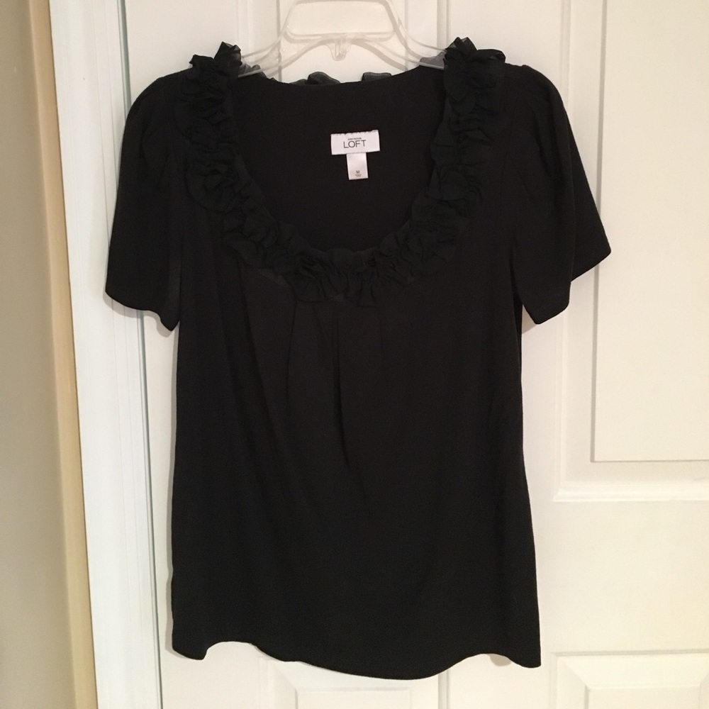 Loft- Black Short Sleeve Shirt M w/ ruching detail