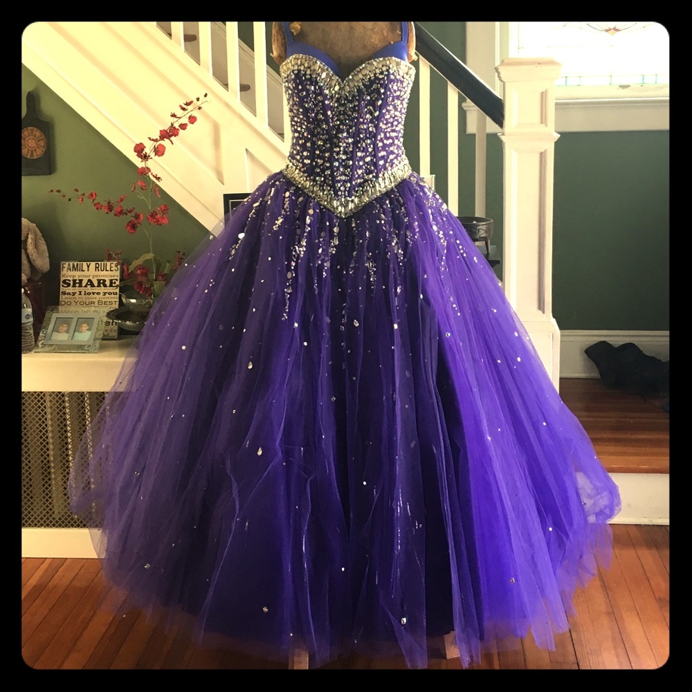 💖Purple Sweet 16 Gown💖