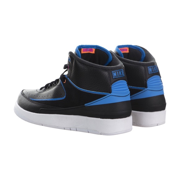 Nike Air Jordan 2 Retro - Picture 2 of 4