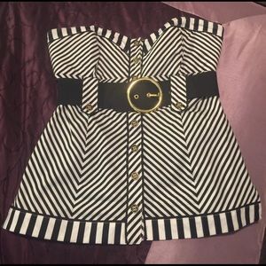 Black and White Strapless Top