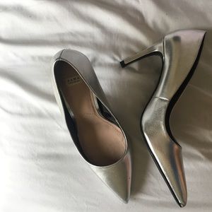 Metallic Pointy Heels