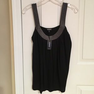 🎉New w/ Tags! Express black top size S