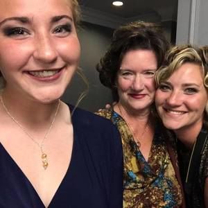 Meet your Posher, Suzanne